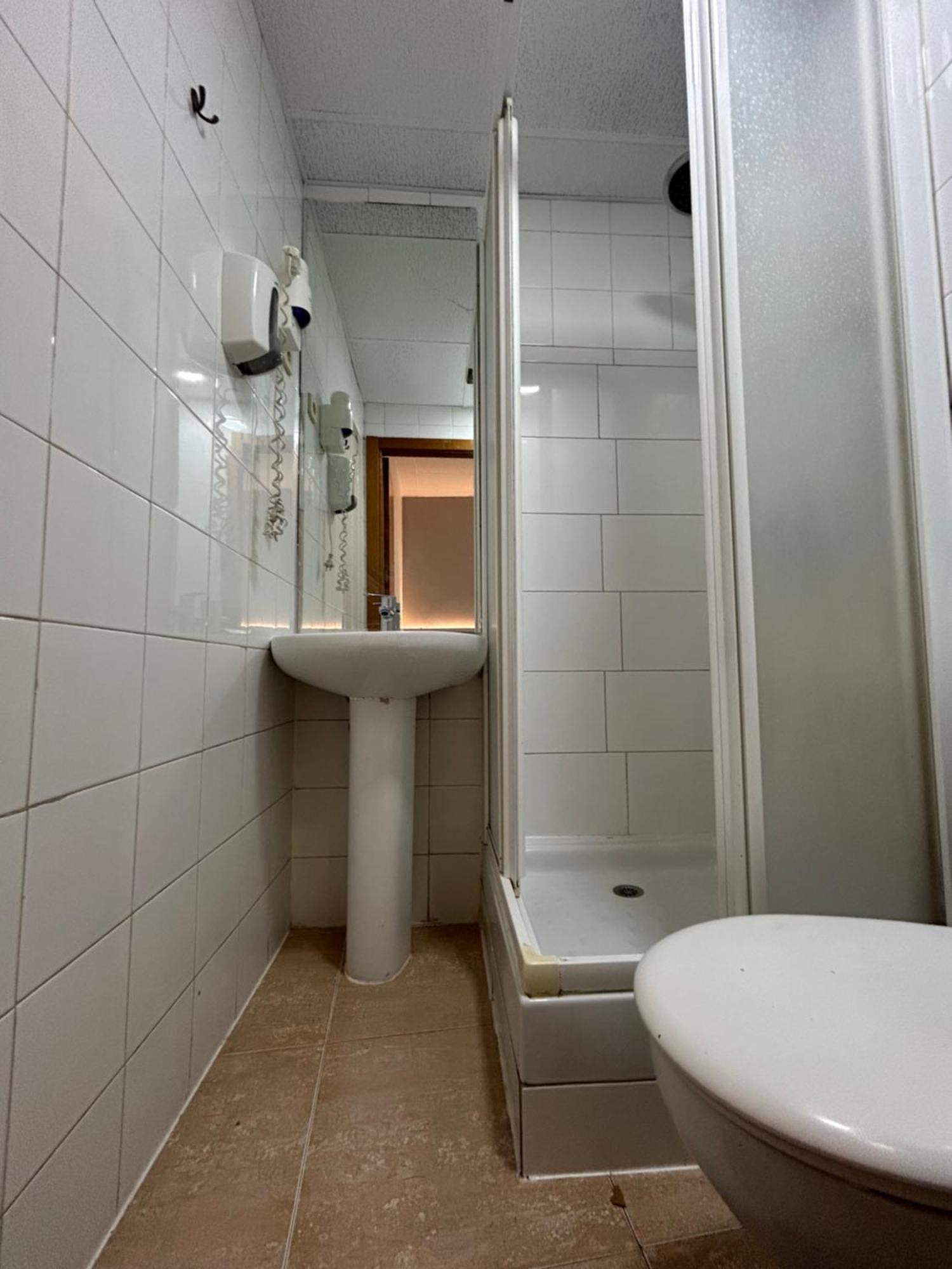 H21 Rooms Madrid Dış mekan fotoğraf