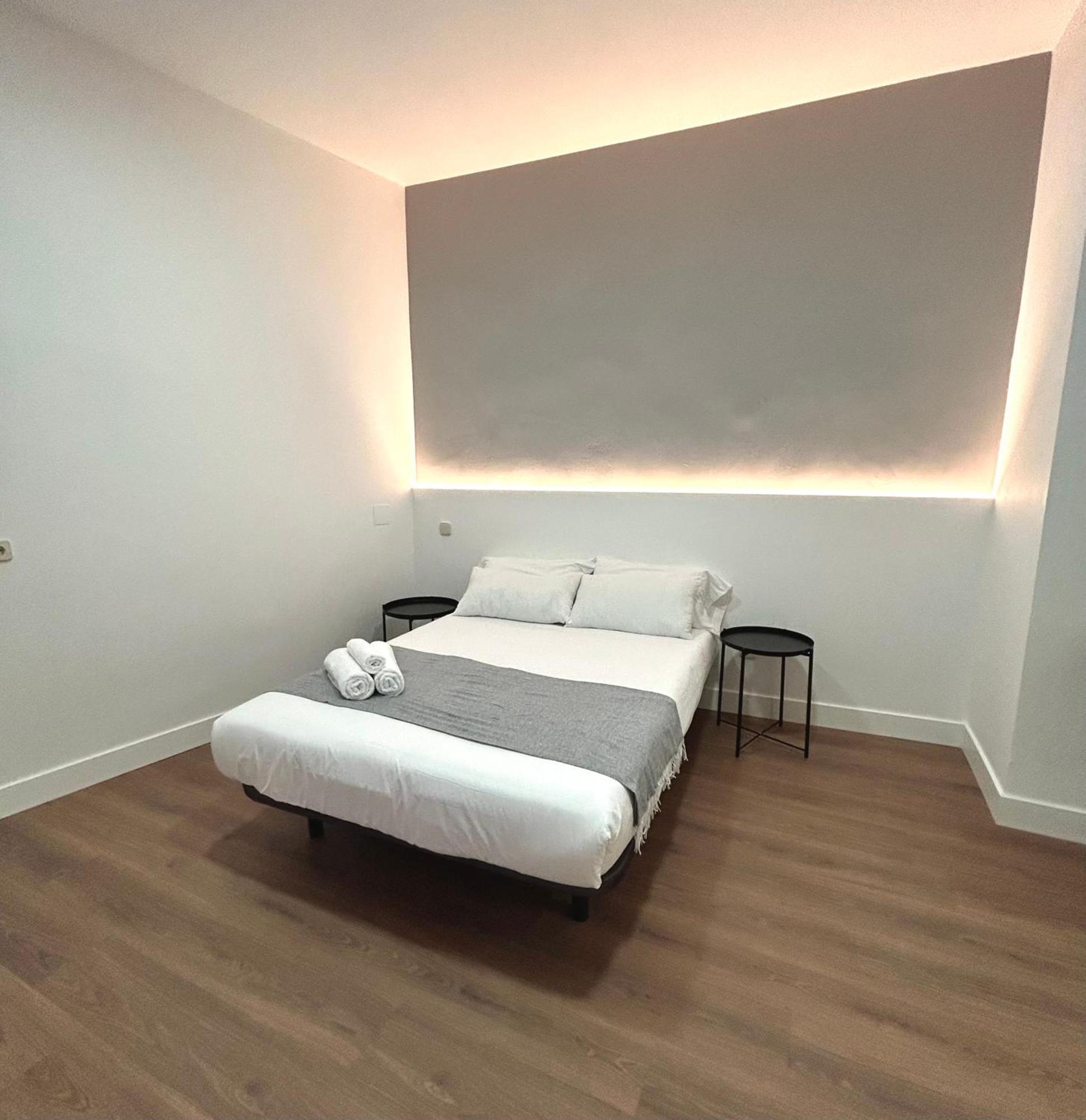 H21 Rooms Madrid Dış mekan fotoğraf