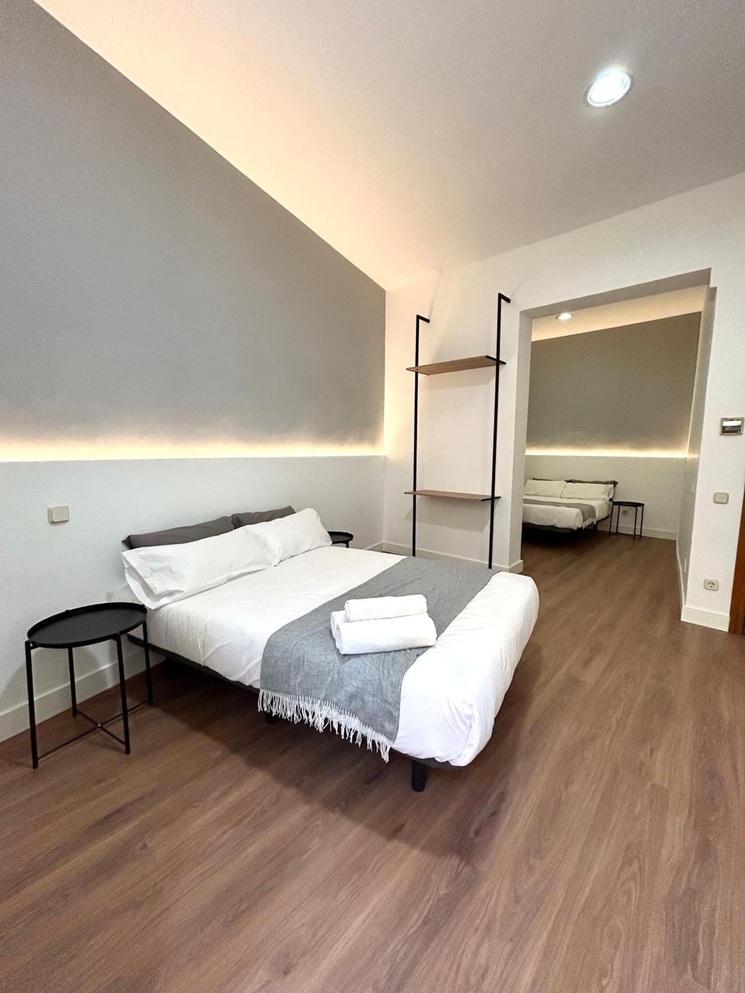 H21 Rooms Madrid Dış mekan fotoğraf