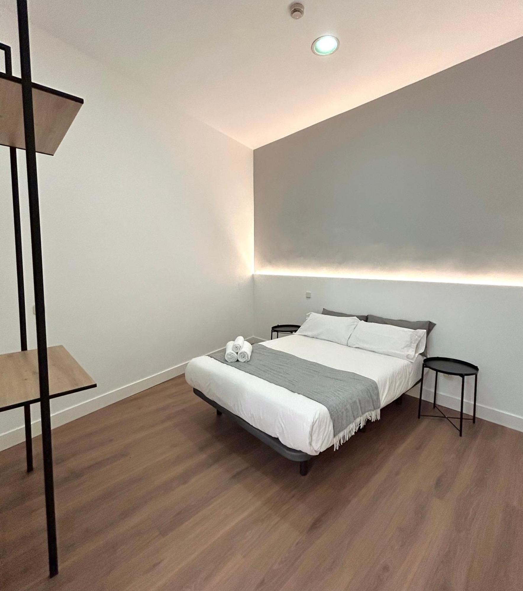 H21 Rooms Madrid Dış mekan fotoğraf