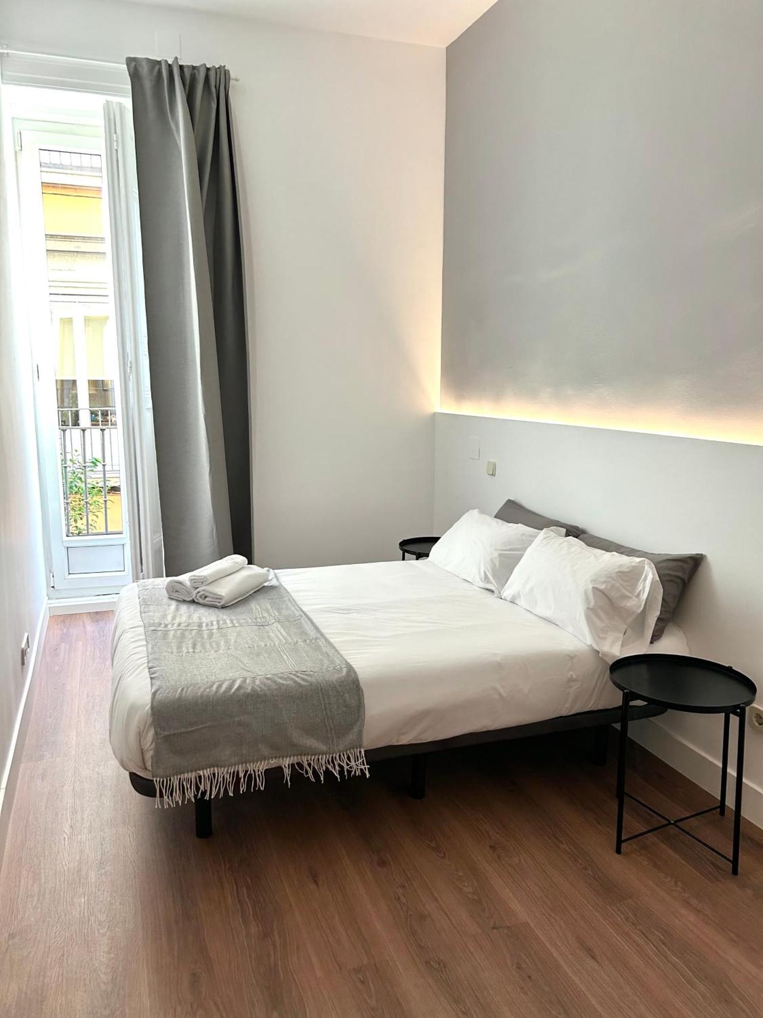 H21 Rooms Madrid Dış mekan fotoğraf
