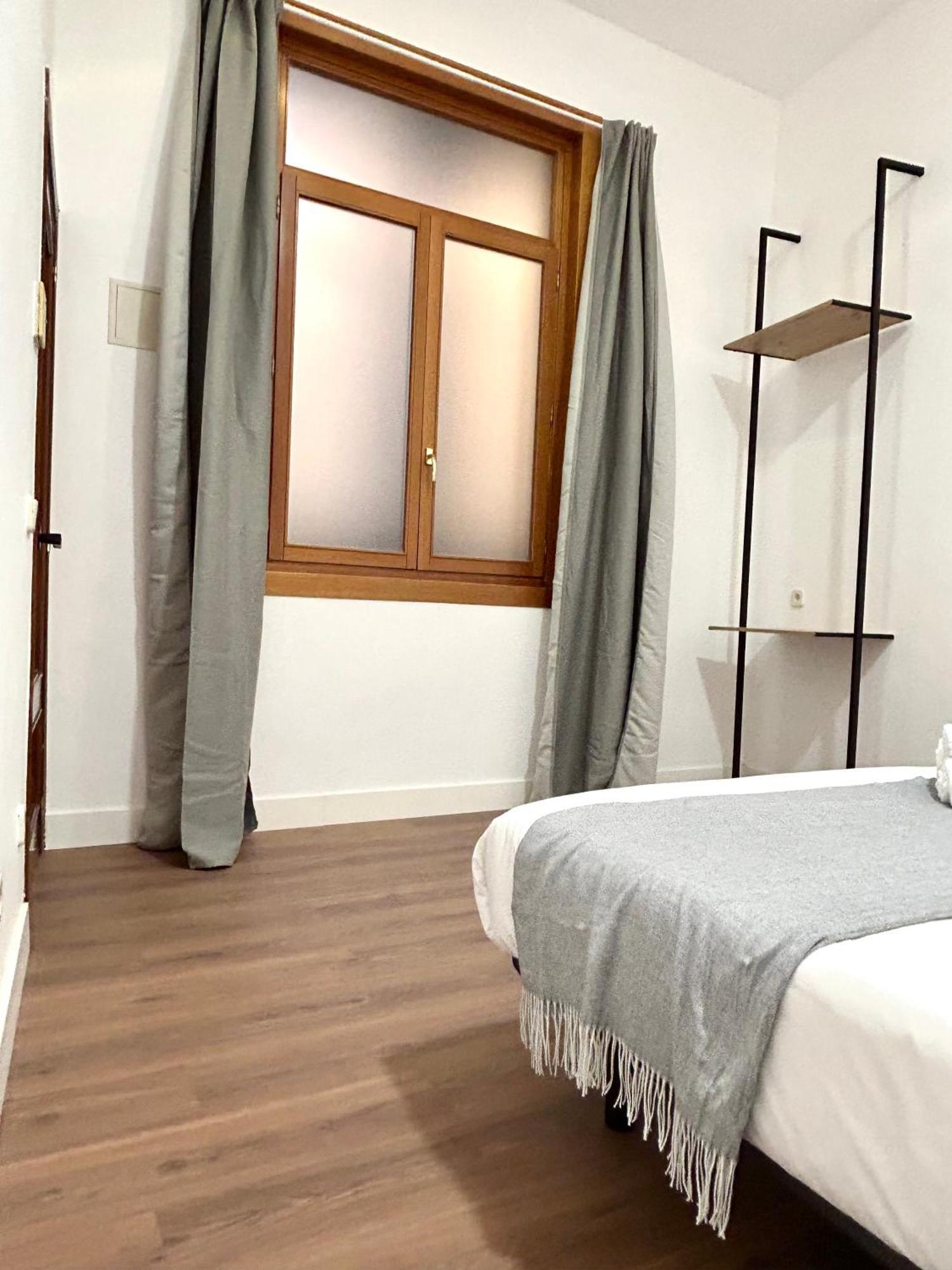 H21 Rooms Madrid Dış mekan fotoğraf