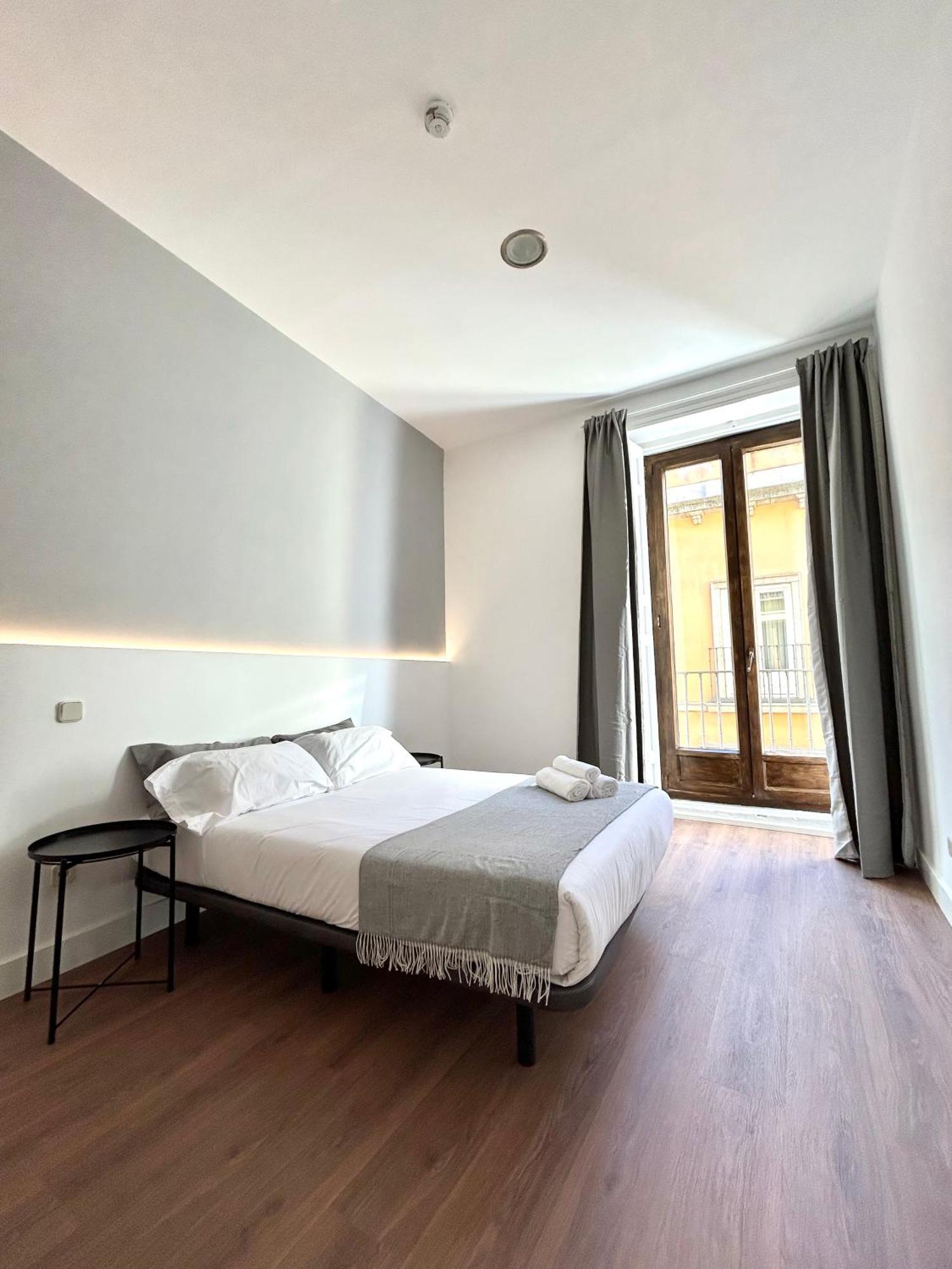H21 Rooms Madrid Dış mekan fotoğraf